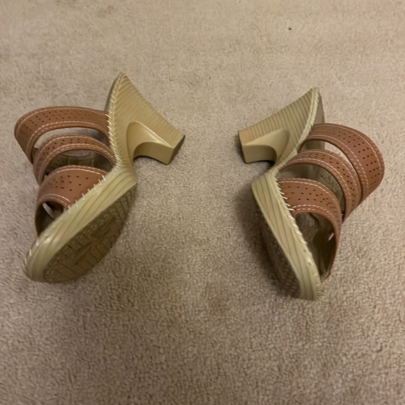 Ladies shoes - Picture 5 of 9